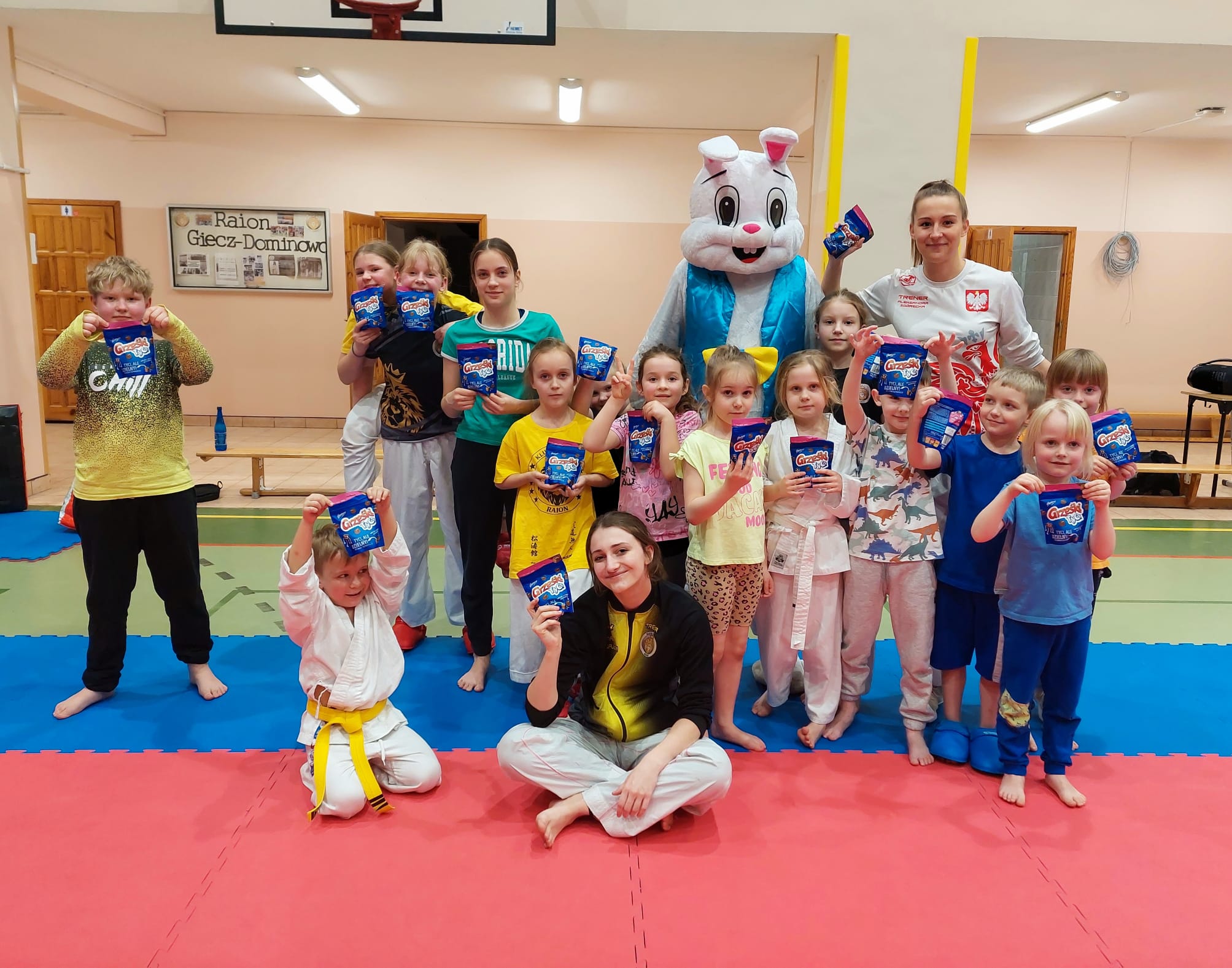 9b83df32 2639 4707 ad0e e81fec868e3c