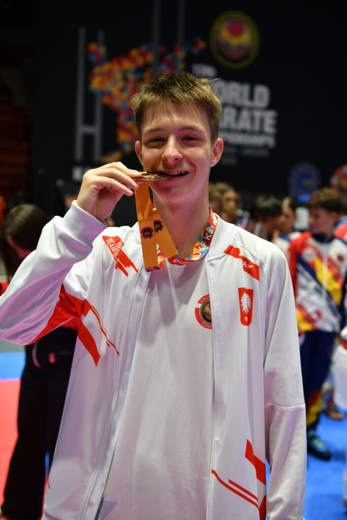 karate Raionteam wygrana medale złoto Karate
WUKF
Klub Karate
trening kumite karate raionteam klub